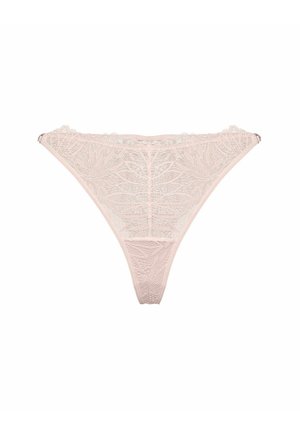 Delikatne, jasnoróżowe stringi z koronką o kwiatowym wzorze i falistych brzegach, zaprojektowane dla minimalistycznego i kobiecego wyglądu.