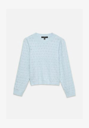 Gaiši zils adīts džemperis ar garām piedurknēm, smalku izšūtu rakstu un ribveida aprocēm un apakšmalu.