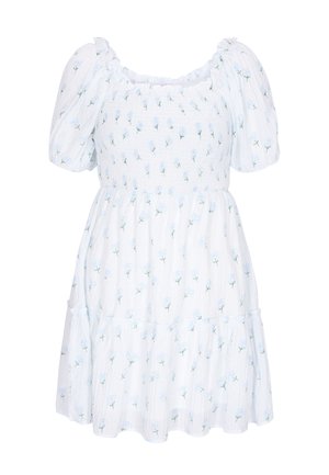 Bílé krátké šaty s nabíranými rukávy, našitým živůtkem a světle modrým květinovým potiskem.