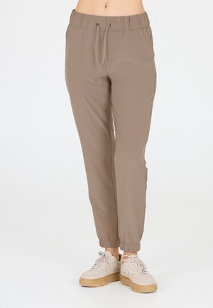 Athlecia, TRAININGSHOSE AUSTBERG MIT LOCKERER PASSFORM - Trousers - camel