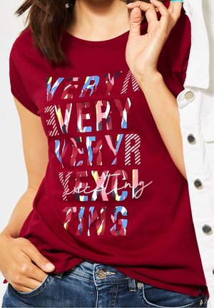 T-shirt z nadrukiem