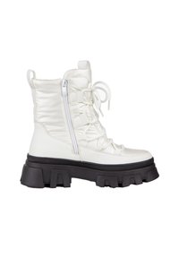 Białe, ocieplane botki za kostkę z zapięciem na sznurowadła z przodu, bocznymi zamkami błyskawicznymi i grubą czarną podeszwą. Gładka syntetyczna cholewka z teksturowymi akcentami.