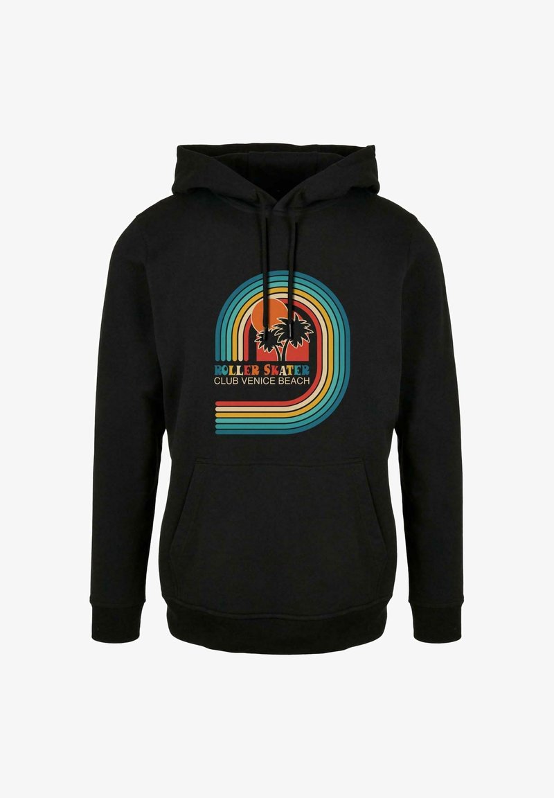 Sweat à capuche noir avec poche avant, design arc-en-ciel rétro, deux palmiers, soleil orange et texte "Roller Skater Club Venice Beach.".