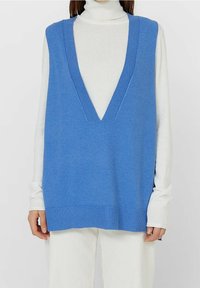 Stradivarius Sweter