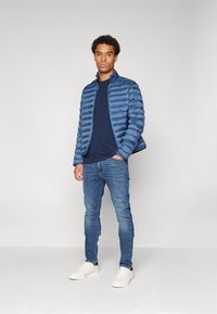 Tommy Jeans SIMON - Vaqueros pitillo - denim dark