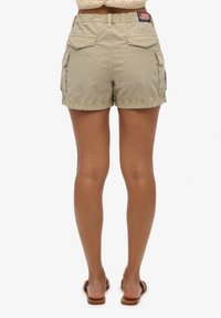 Superdry & Co HOT brązowy