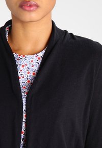 Marc O'Polo Kofta - black