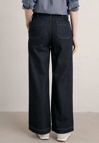 Seasalt Cornwall BLAKE  - Vaqueros a campana - dark indigo