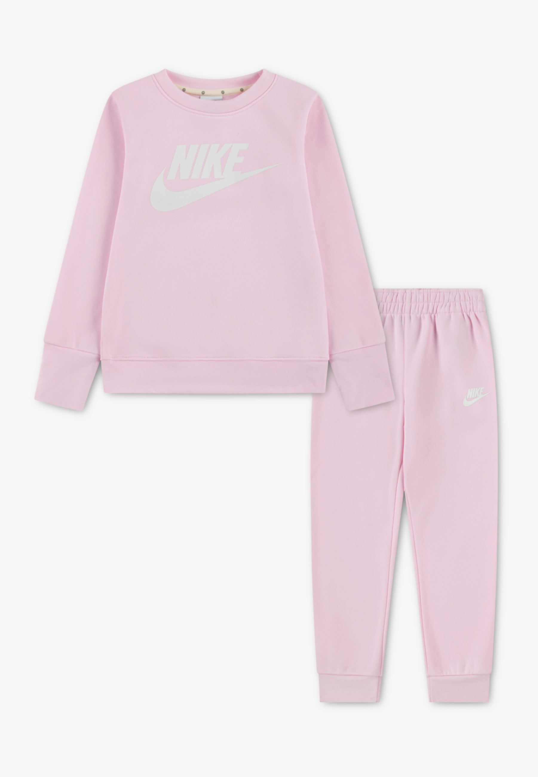 hot pink nike set