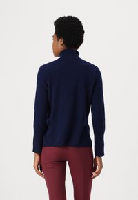 pure cashmere TURTLENECK LOOSE FIT TUNIC - Pullover - navy