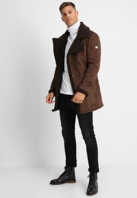 INDICODE JEANS JOVANI - Cappotto corto - demitasse
