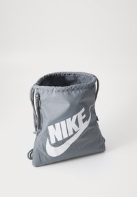 Nike Sportswear HERITAGE DRAWSTRING UNISEX - Hátizsák - smoke grey/summit white