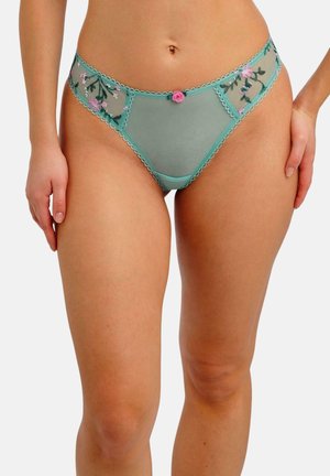 Bragas de malla verde con bordado floral, bordes ondulados y un pequeño detalle de rosa rosa en el frente. Diseño de talle medio.