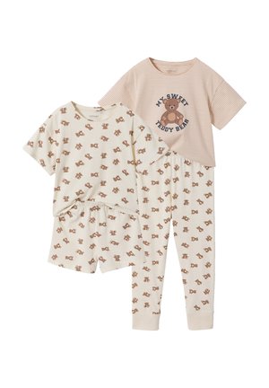 Zwei Kinder-Pyjamasets: eines mit beige-braun gestreiftem Oberteil und Bärengrafik, das andere mit kurzärmeligem Oberteil und Shorts mit Bärenprint auf cremefarbenem Hintergrund.