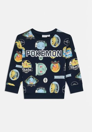 Námořnicky modrá mikina s barevnými obličeji postav z Pokémonů, včetně Pikachu, Bulbasaura a Squirtla, a nápisem "POKÉMON" přes hrudník.