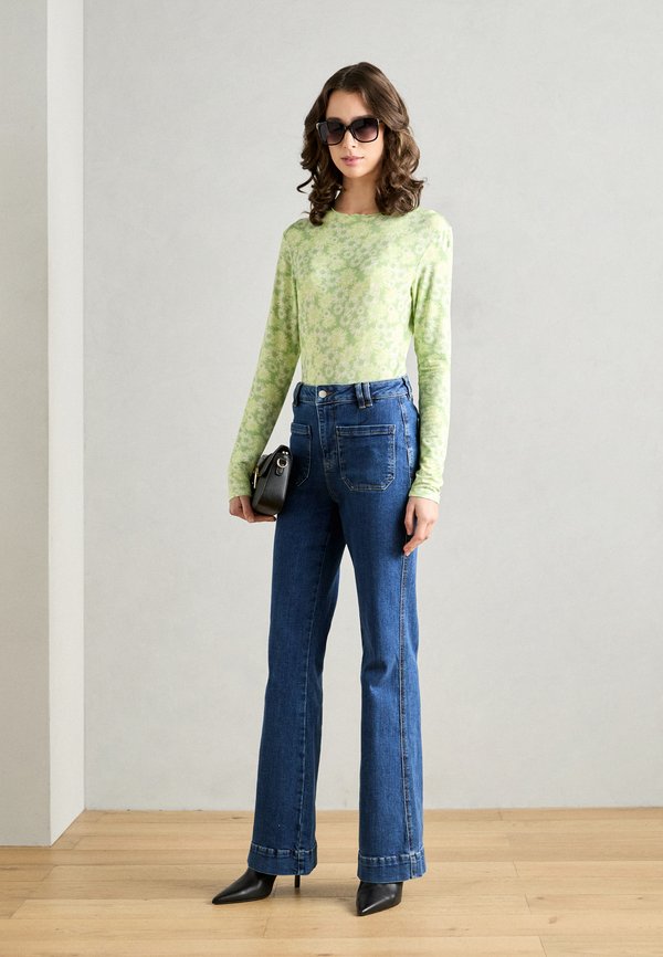 ALL OVER PRINTED MOCK NECK - Long sleeved top - lime3