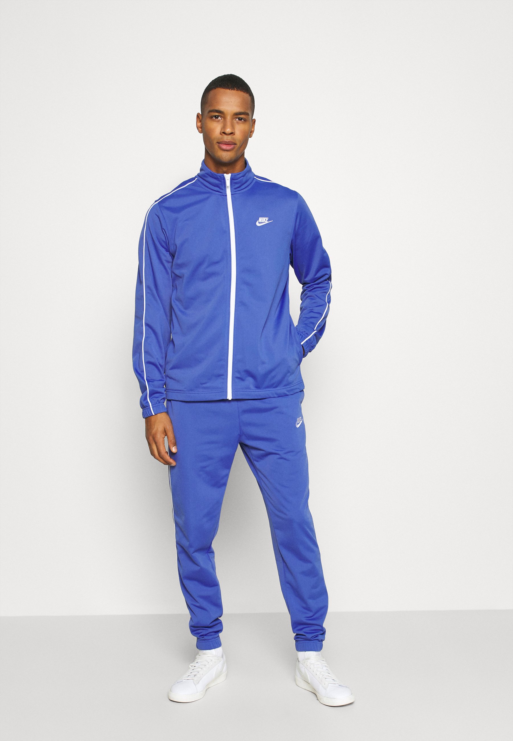 chandal nike azul claro