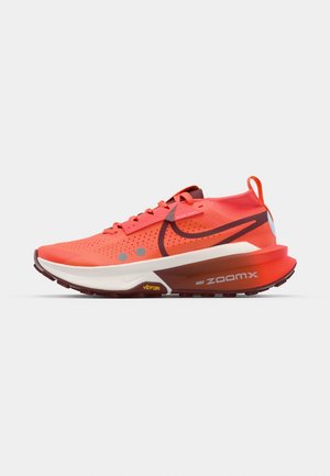 Nike Performance ZOOMX ZEGAMA 2 - Scarpe da trail running - hyper crimson/dark team red/glacier blue/sail