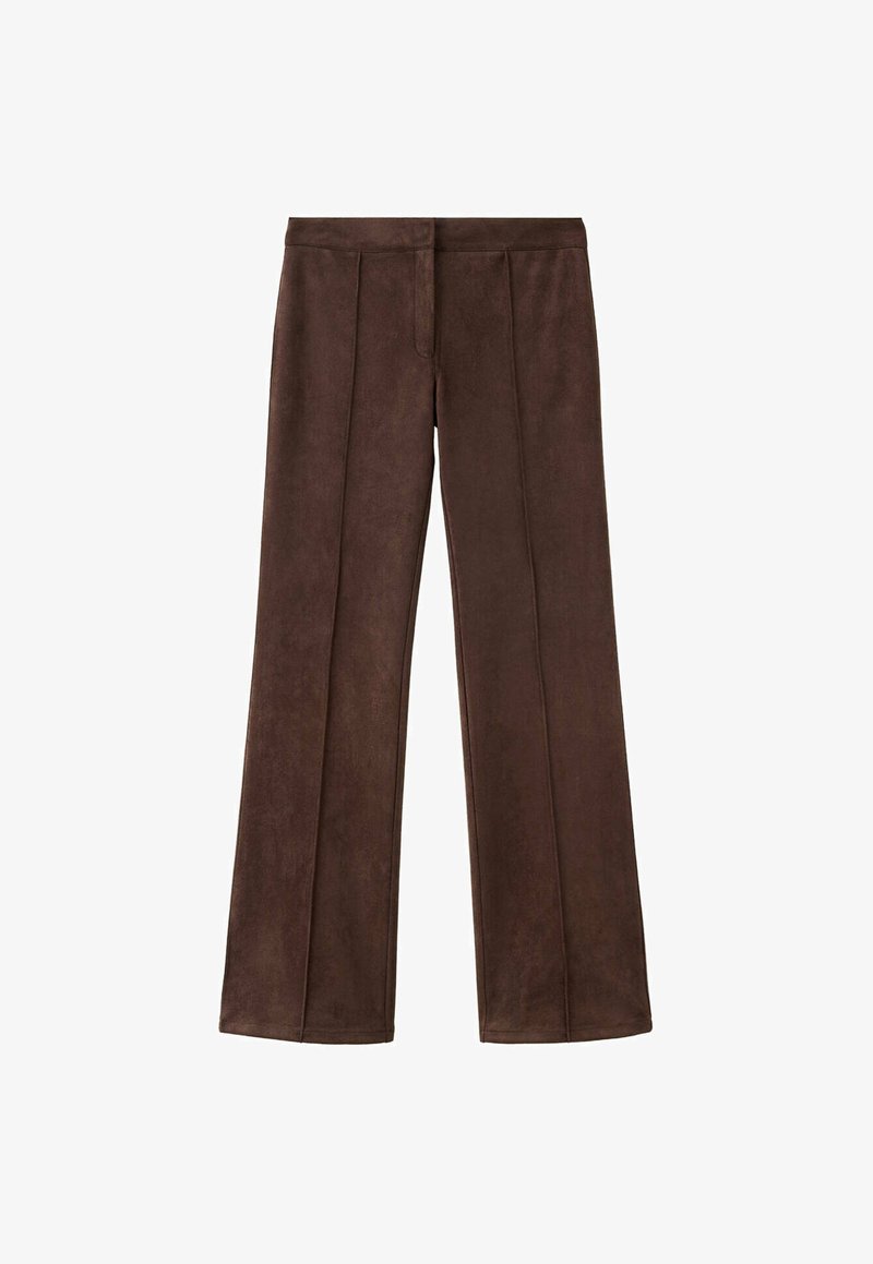 Pantalon marron droit avec couture avant et ceinture ajustée, présenté à plat sur fond blanc.