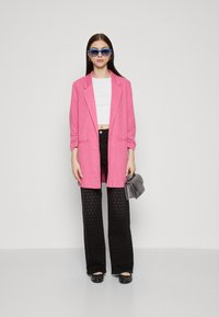 Vero Moda VMRICA LONG - Bleizeris - shocking pink