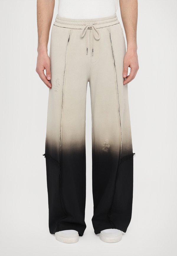 DECONSTRUCTION UNISEX - Tracksuit bottoms4