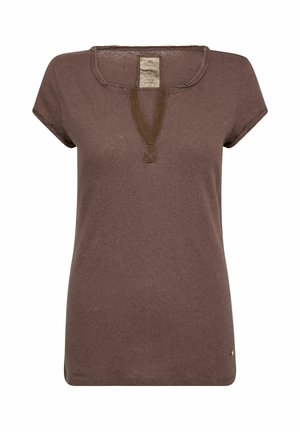 Barna rövid ujjú felső lekerekített nyakkivágással és V-alakú elülső hasítékkal, barna anyagból készült varrott díszítéssel.