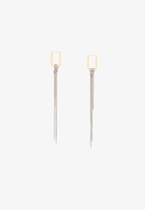 Øreringe med en geometrisk top i guld og sølvkæde-tassels, der skaber en lagdelt tekstur og længde, velegnet til forskellige anledninger.