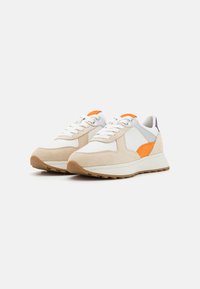 Geox AMABEL - Sneakers basse - off white/orange