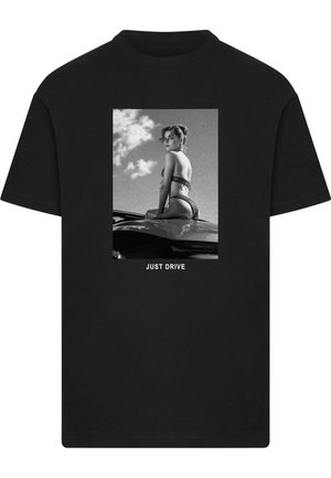 Mister Tee, JUST DRIVE TEE - Printtipaita - black