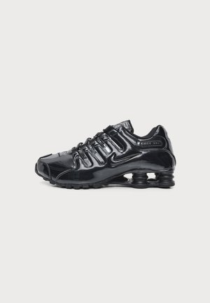 Nike Sportswear, SHOX NZ POSITE - Маратонки - multio/color/multi/color/black