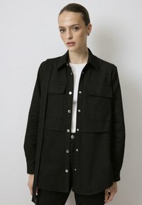 Letná bunda - black