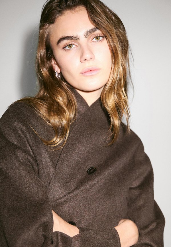 WITH TUXEDO COLLAR - Classic coat4