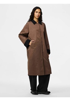 PCJORMA LANGE - Mantel - coffee quartz