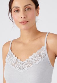 Damart CARACO DOUCEUR SOYEUSE - Maglia del pigiama - gris clair