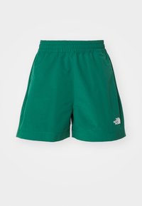 Neselectat, evergreen