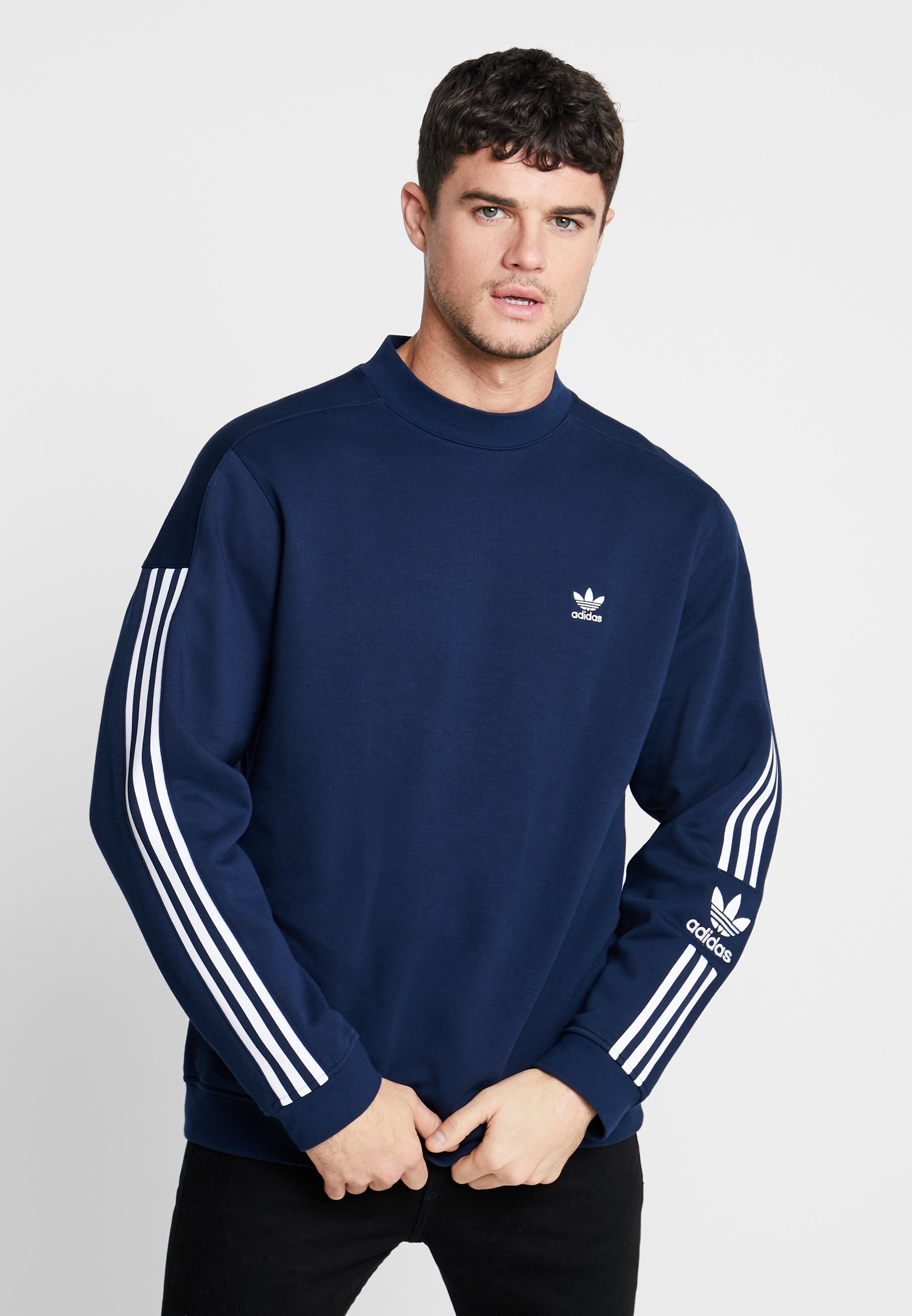 sudadera adidas adicolor