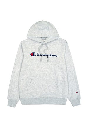 Grauer Kapuzenpullover mit einer Vordertasche, gerippten Bündchen und einem auffälligen dunkelblauen "Champion"-Logo mit rotem Akzent.