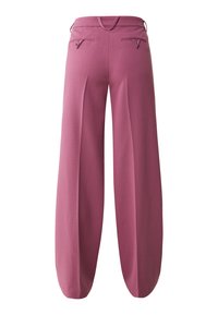 Roze broek met brede pijpen van textuurstof, met een hoge taille, achterzakken en plooien voor extra volume en vorm.