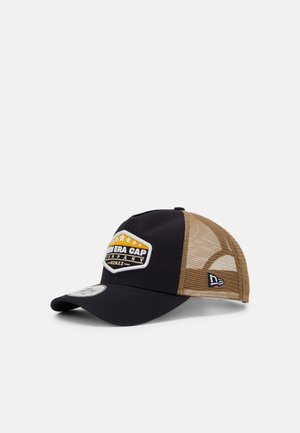 MXMXX PATCH TRUCKER - Cap - dark blue/brown