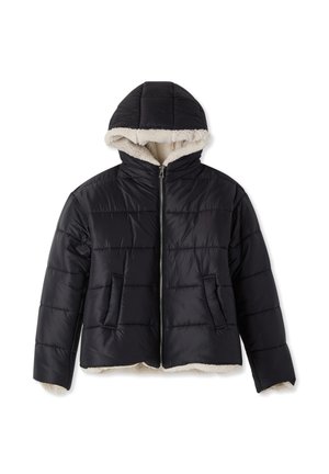 Giacca imbottita nera con cappuccio, con morbida fodera in pile color crema, cerniera a vista e due tasche frontali. Design trapuntato e lunghezza corta.