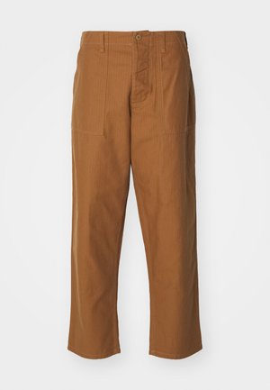 Nike Sportswear FATIGUE PANT - Bukse - light british tan/cacao wow