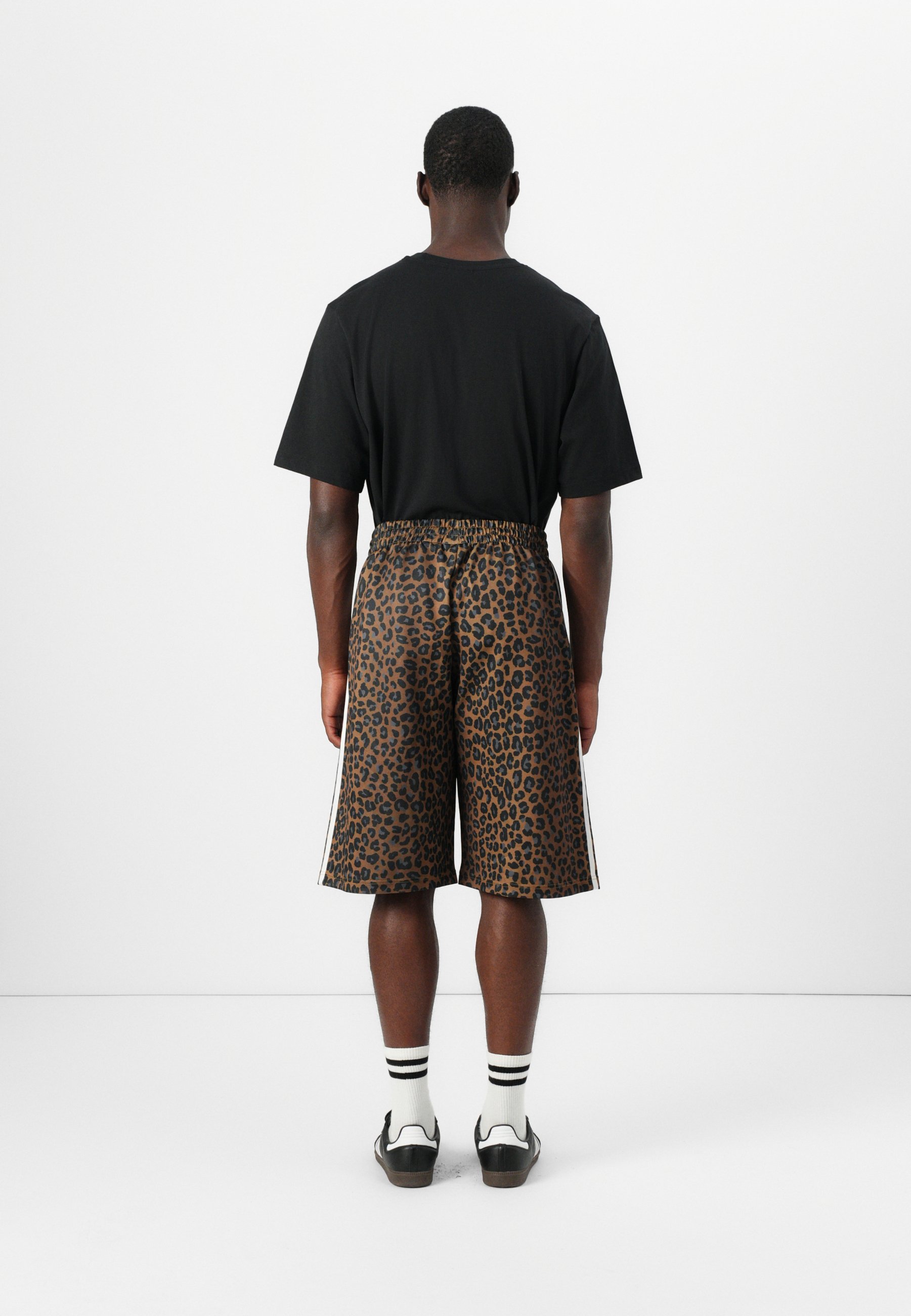 adidas Originals GRAPHIC OS SHO - Trainingsbroek - bronze strata