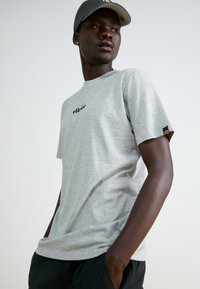 Ellesse OLLIO 2 PACK - Základné tričko - grey marl