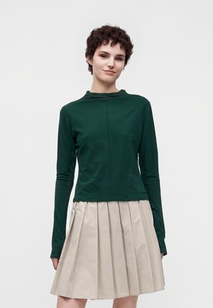 New Balance, ATHLETICS CRAFTED LONG SLEEVE - Блуза с дълги ръкави - nordic green