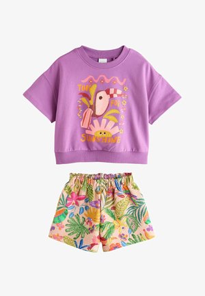 Next, SET - Shorts - purple tropical