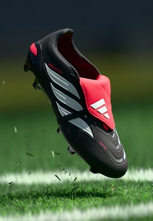 Chaussures de football pour terrain sec - core black/footwear white/lucid red