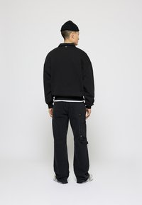 EIGHTYFIVE - USED CARPENTER - Traperice opuštenog kroja - black washed Minijatura 1