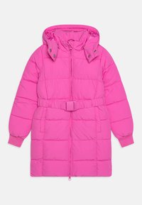 Unselected, super pink