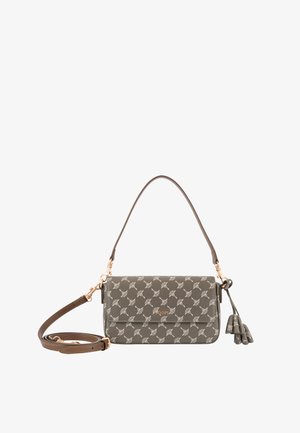 Crossbody torba v olivno zeleni barvi s cvetličnim vzorcem, izdelana iz sintetičnega materiala. Ponuja zlate dodatke in okrasno resico.