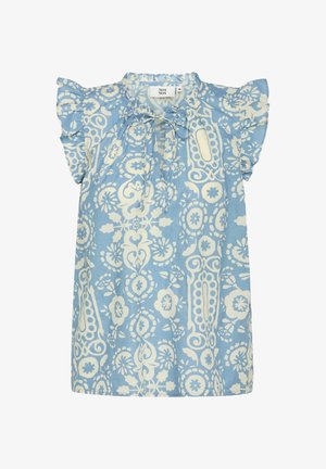 Lichtblauwe blouse met een bloemenpatroon in crème, met korte, gerimpelde mouwen, een geplooide ronde hals en een strik-details aan de voorkant.